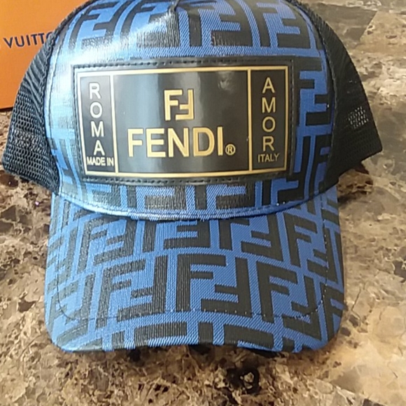 fendi roma hat
